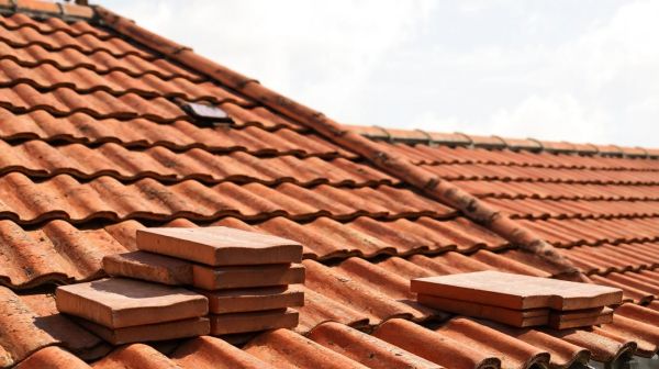 10 astuces incontournables pour une toiture en zinguerie réussie